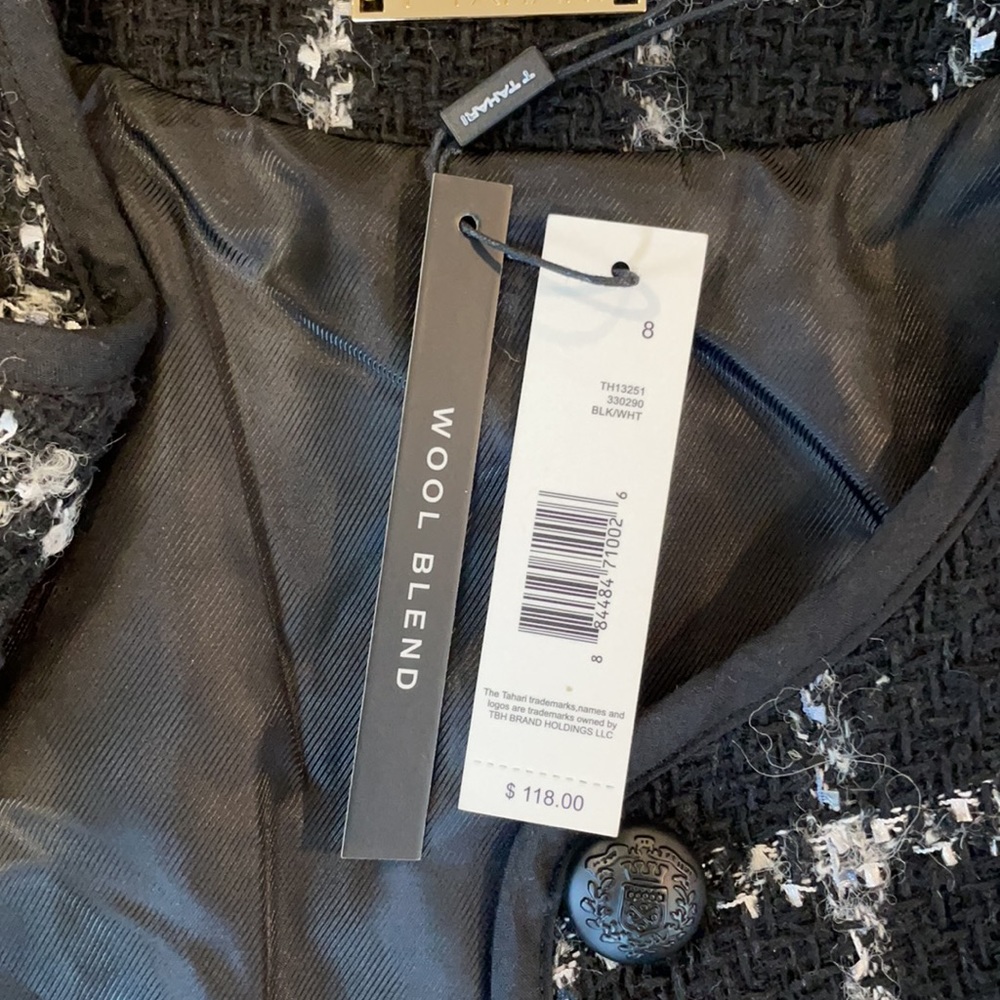 NWT✨ Tahari! Black and white wool blend blazer 🖤🤍 - Picture 4 of 5